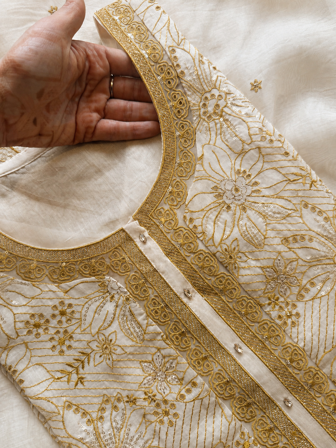 Inaaya Mul cotton suit